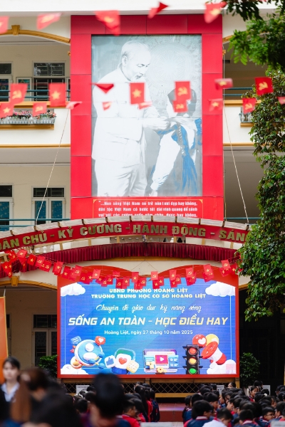  Đào Tạo Kỹ Năng An Toàn THCS Hoàng Liệt